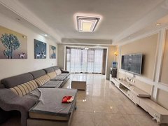 文山文山市新市医院清香阁电梯房,带车位,包物管费,家具家电基本齐全拎包入住,出租房源真实图片