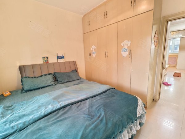 包头昆都仑火车站二化小区科技大学 吾悦商圈 二化小区 精装修 拎包入住 短租可议出租房源真实图片