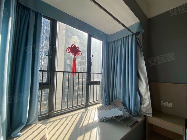 南宁江南江南周边彰泰新旺角业主首租，干净隔音好，价格可谈，随时看房！出租房源真实图片