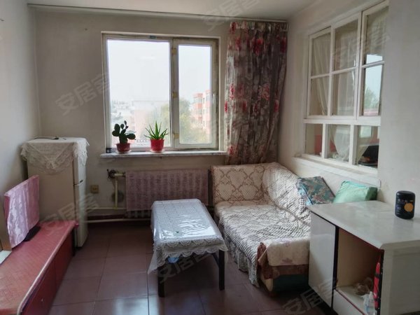 包头青山九星电子大厦迎宾小区迎宾小区70平米2室1厅850全家具家电拎包入住出租房源真实图片