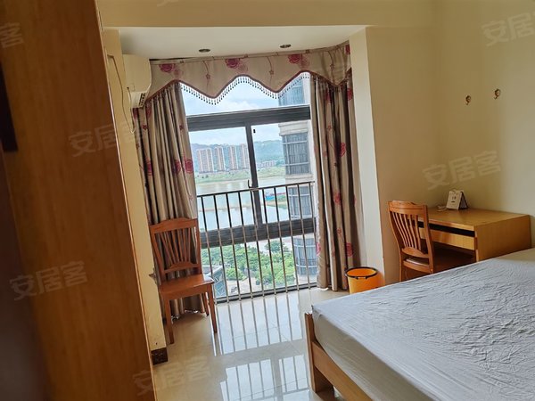 梧州长洲市政府灏景尚都a区灏景尚都a区 3室2厅2卫 精装修 配套齐全