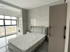 桐乡桐乡市区庆丰中路新世纪公园附近,时新装修单身公寓,周边美食一条街,交通便利出租房源真实图片