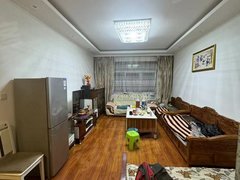 林芝巴宜民俗步行街纺织新街步梯三室,家电家具齐全 拎包入住 2000出租房源真实图片