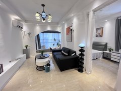 贵阳南明花果园急租中央商务区精装一居室家电齐全拎包入住押一付一无中介可短租出租房源真实图片