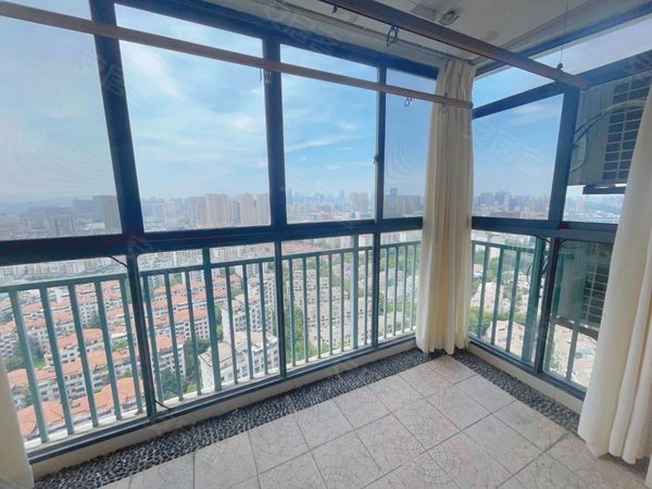 宁波鄞州中河东湖花园(长寿南路126弄)东湖花园  大房间 朝南带阳台