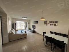 桂林象山中山南路象山区！(南溪医院)旁边安厦世纪城安沁园精装两房拎包电梯中层出租房源真实图片