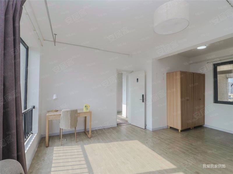 紫郡东苑新出顶跃带大露台得房率高