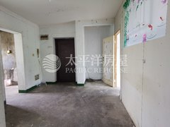 上海浦东高行押二付一 有钥匙 随时可以看房 楼梯两房 周边生活设施齐全出租房源真实图片