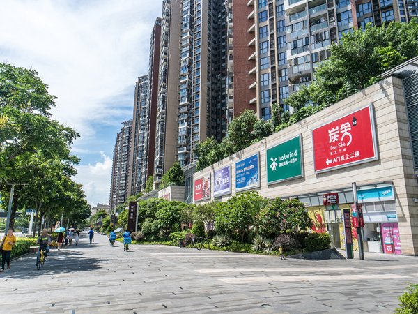 深圳龙华民治星河盛世星河cococity,空中大花园,大泳池,车位充足出租