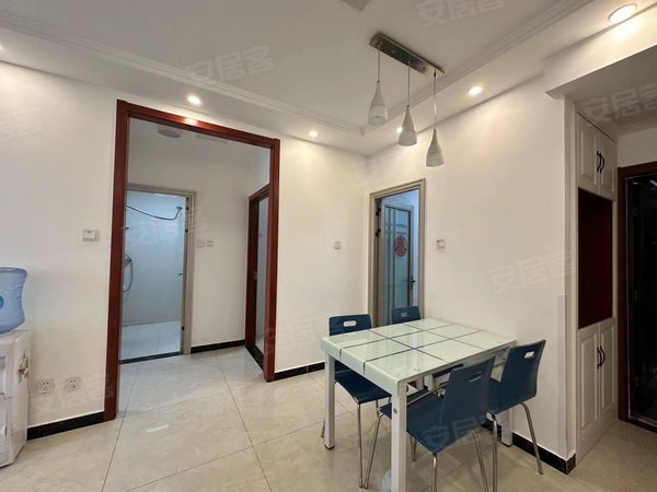 廊坊开发区东方大学城廊坊孔雀城大学里(商住楼)包物业!