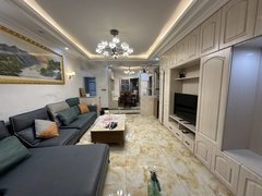 毕节七星关七星关城区万晟阳光城 带地暖 1833月，4房2厅1卫，精装修 洋房出租房源真实图片