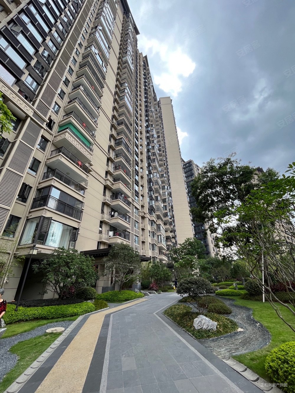 南宁房产网>南宁二手房>西乡塘二手房>北大路二手房>建发鼎华北大珑廷
