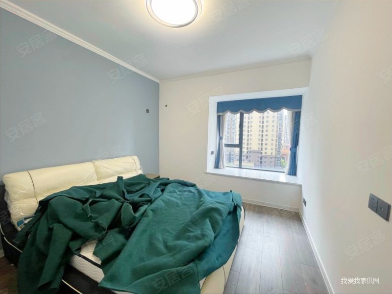 迎宾中大道 小三房 购物方便 产权清晰 近地铁 交通便捷,汇仁阳光花园