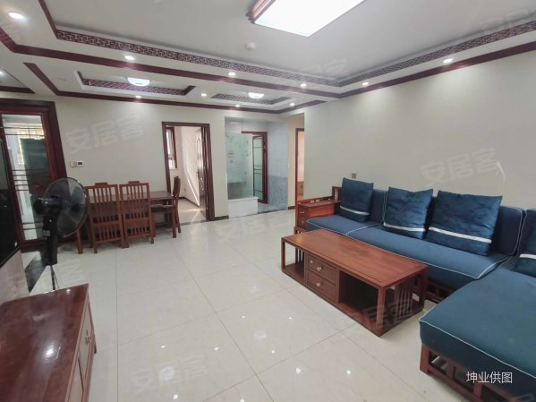 西岸国际花园(西苑) 精装修 商业配套齐全 双卫生间