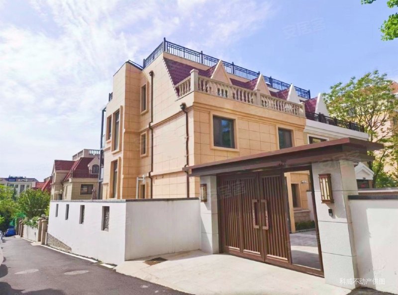 双龙园别墅新精装未住套内600平米方正大庭院内置电梯