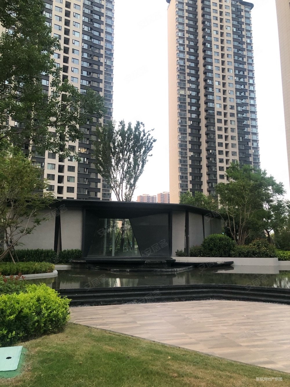 郑州房产网>郑州二手房>惠济二手房>省体育中心二手房>裕华会园>