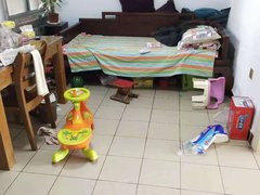 淄博临淄临淄火车站勇士2楼,65平两室,带储,精装,月租1000可议!出租房源真实图片