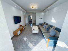 白城洮北洮北城区临近火车站 步行街 精装三室 家电齐全拎包入住 可月租出租房源真实图片
