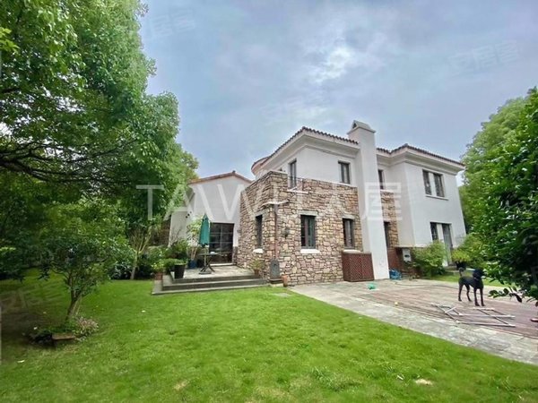 上海松江莘闵百佳花园居家办公能长签,接受同事合租,可停三辆车,接受