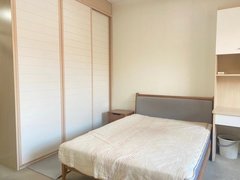 湘潭九华经济开发区开发区周边锦绣世家业主自住一房 手拍 可拎包入住 带网络书桌出租房源真实图片