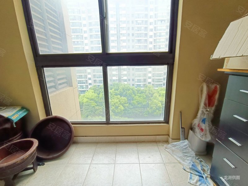 无锡房产网>无锡二手房>梁溪二手房>清名桥二手房>九龙仓玺园c区>800