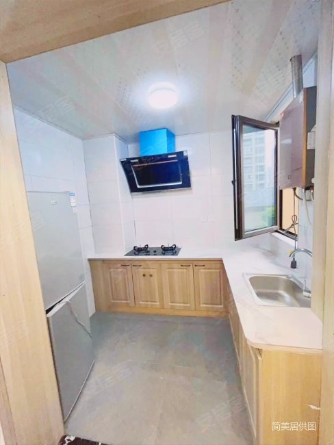 业主工作调离已搬到园区,低于市场价30万急售,期待有缘人,光樾华庭