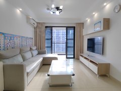 深圳宝安碧海湾11号线碧海湾正地铁物业，住家全齐三房，看花园，住家安静出租房源真实图片