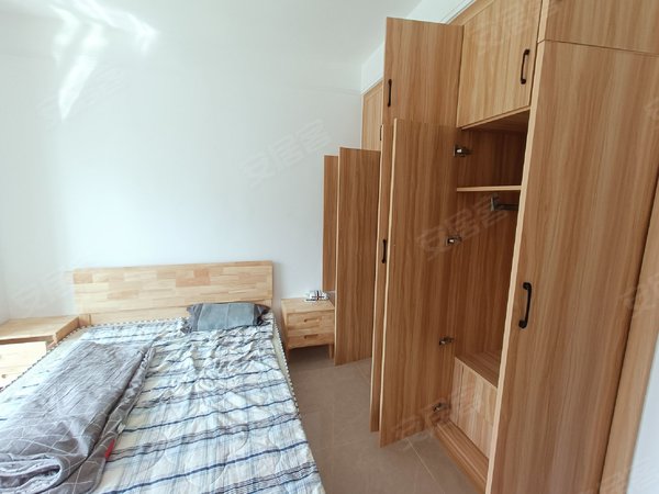 烟台牟平七里街金埠家园金埠家园  离新城小学牟平一中近  精装两室