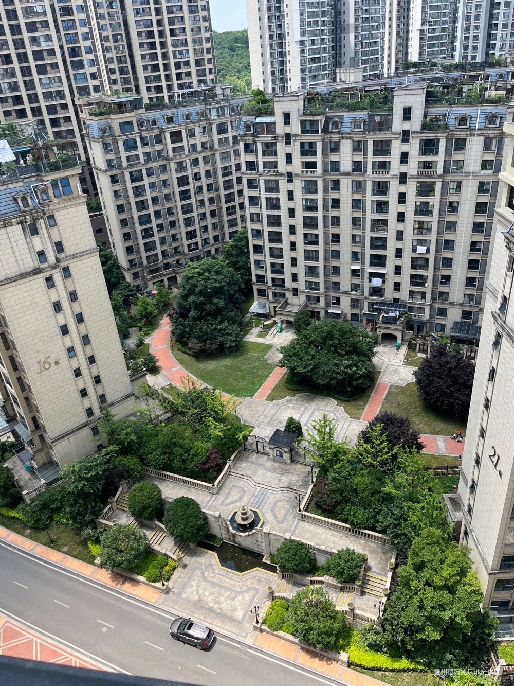 观山湖公园会展城商圈远大美域赠一个房间改4房