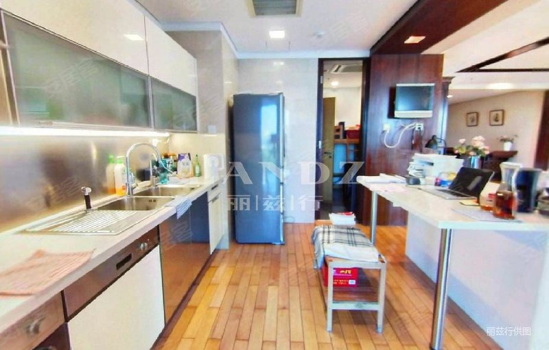 高层湖景房,看西山电视塔湖景,,缘溪堂二手房,6897万,3室2厅,5卫,418.