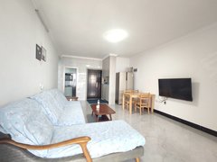 桂林临桂世纪大道万达广场旁 时代香耕苑 精装大两房 家装风格 三台空调出租房源真实图片