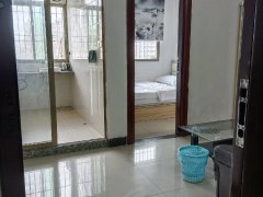 潮州湘桥潮枫路凤山村 1室1厅1卫出租房源真实图片
