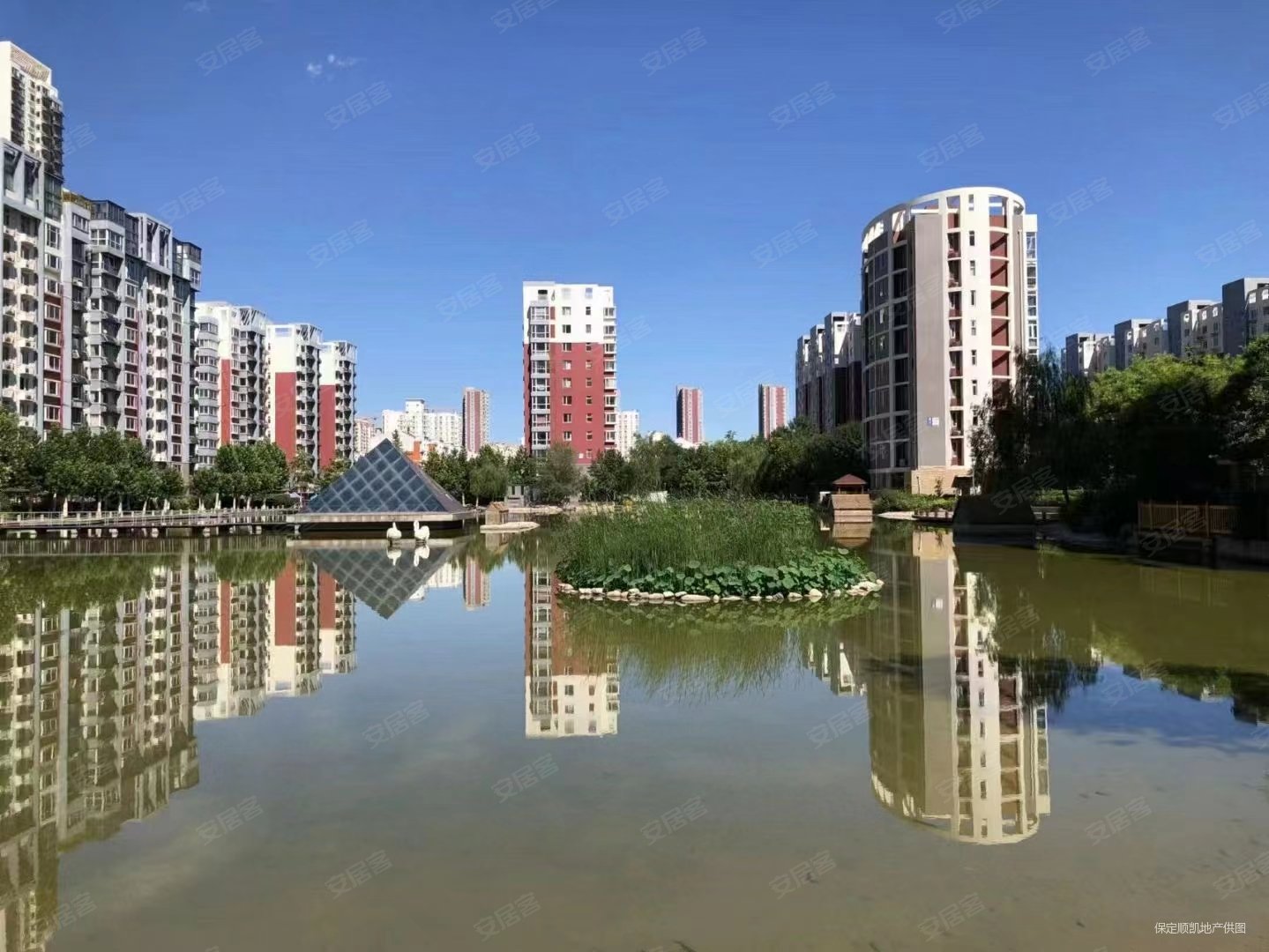 卓正丽景蓝湾(b区)3室2厅2卫152.12㎡南北209.8万