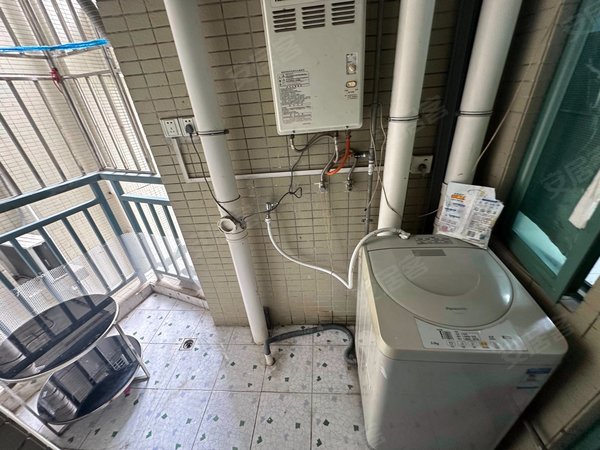 【多图】阳光绿地家园,翠竹租房,阳光绿地家园 新上两房 客厅出阳台!