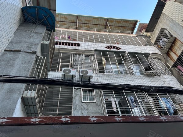 泉州丰泽宝洲路霞淮街自建房星光不夜城精装修单身公寓出租房源真实