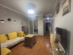 吉首吉首吉首城区武陵山周边电梯房，有网络，押一付一，拎包入住，随时看房！出租房源真实图片