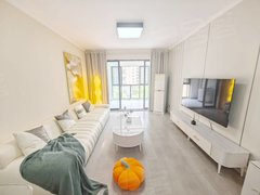 巢湖北门北门片区华邦世家 4室2厅1卫 精装修 拎包入住 家电齐全 随时看房出租房源真实图片