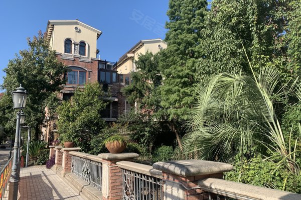 上置香岛原墅(公寓住宅)