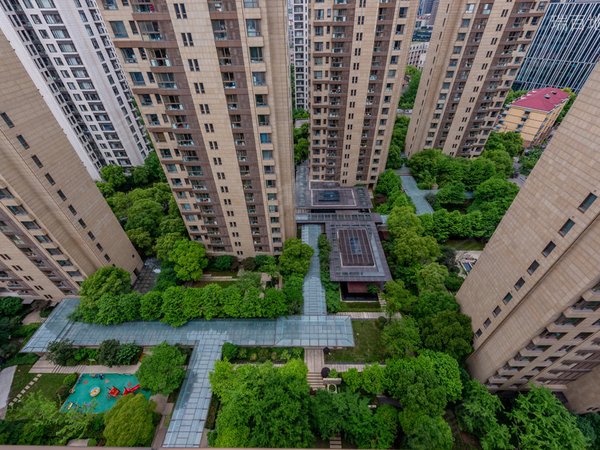 上海杨浦东外滩翡丽云邸全屋配置智能化家居家电 科技感 年轻化出租