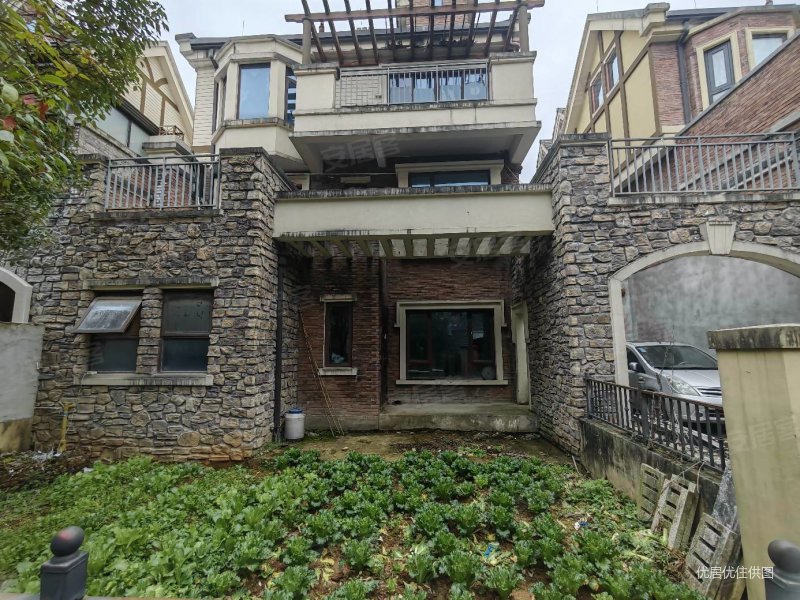 业主亏本出售 保利公园约克郡e户型独栋别墅 共5层 位置好,保利公园