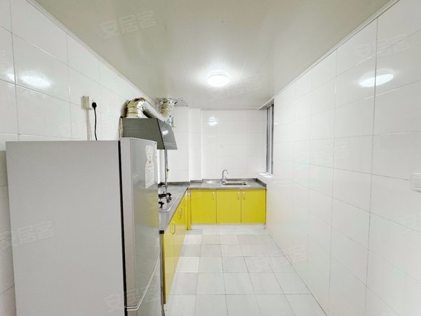 杭州上城九堡客运站昆仑红苹果九堡 靠近客运中心地铁站 房间朝南阳光充足 视野开阔 空间大出租房源真实图片