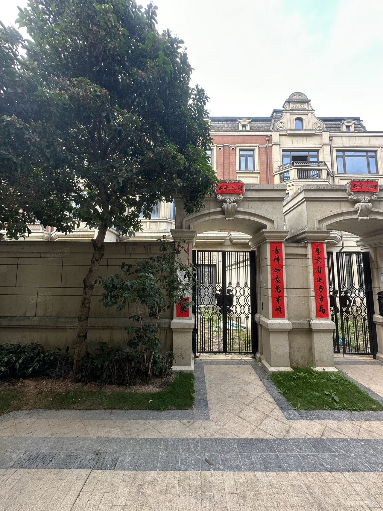 中海九号公馆三期联排 6房 大门朝南 安静,中海九号公馆(别墅)二手房,