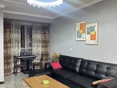 清镇城区东门桥广大上城BC组团 2室1厅1卫出租房源真实图片