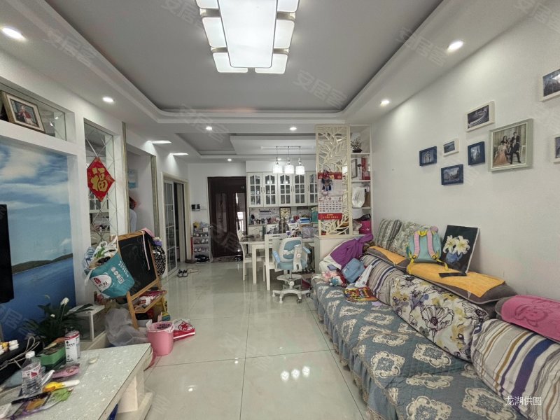 九龙仓时代上城繁华里 临地铁 房龄新 购物方便 南北通透