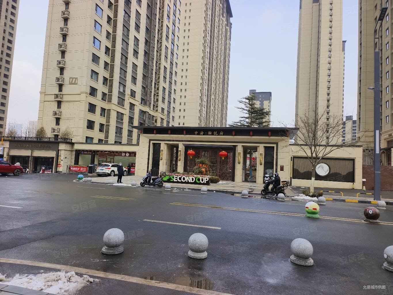 中海铂悦府3室2厅2卫127.55㎡南北142万