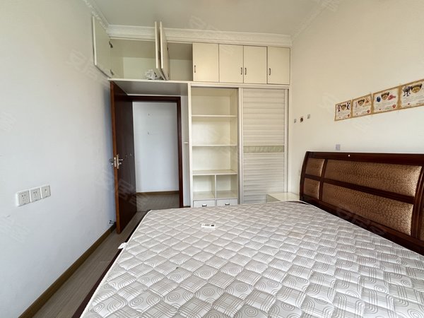 麓谷租房,麓谷明珠 4室2厅2卫 电梯房 配套齐全 精装修,岳麓租房-长沙