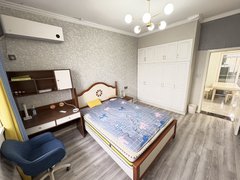镇江京口桃花坞大市口苏宁桃花坞实验高中附近精装修两室半一厅出租房源真实图片
