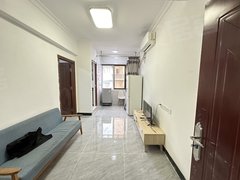 陈家祠地铁旁隆庆社区电梯小区环境精装修一房一厅带阳台拎包入住