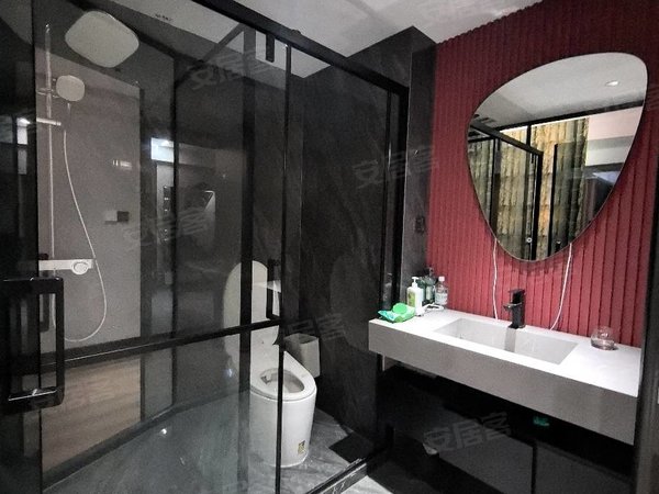 金华东阳横店秦王公馆秦王公馆大3房带衣帽间!精装修!品牌的家具家电齐全!拎包入住出租房源真实图片