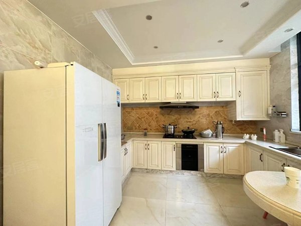 黄石黄石周边花湖天行御景庄园整租万达旁 )崭新精装电梯大3房  家具家电齐全  随时看房出租房源真实图片